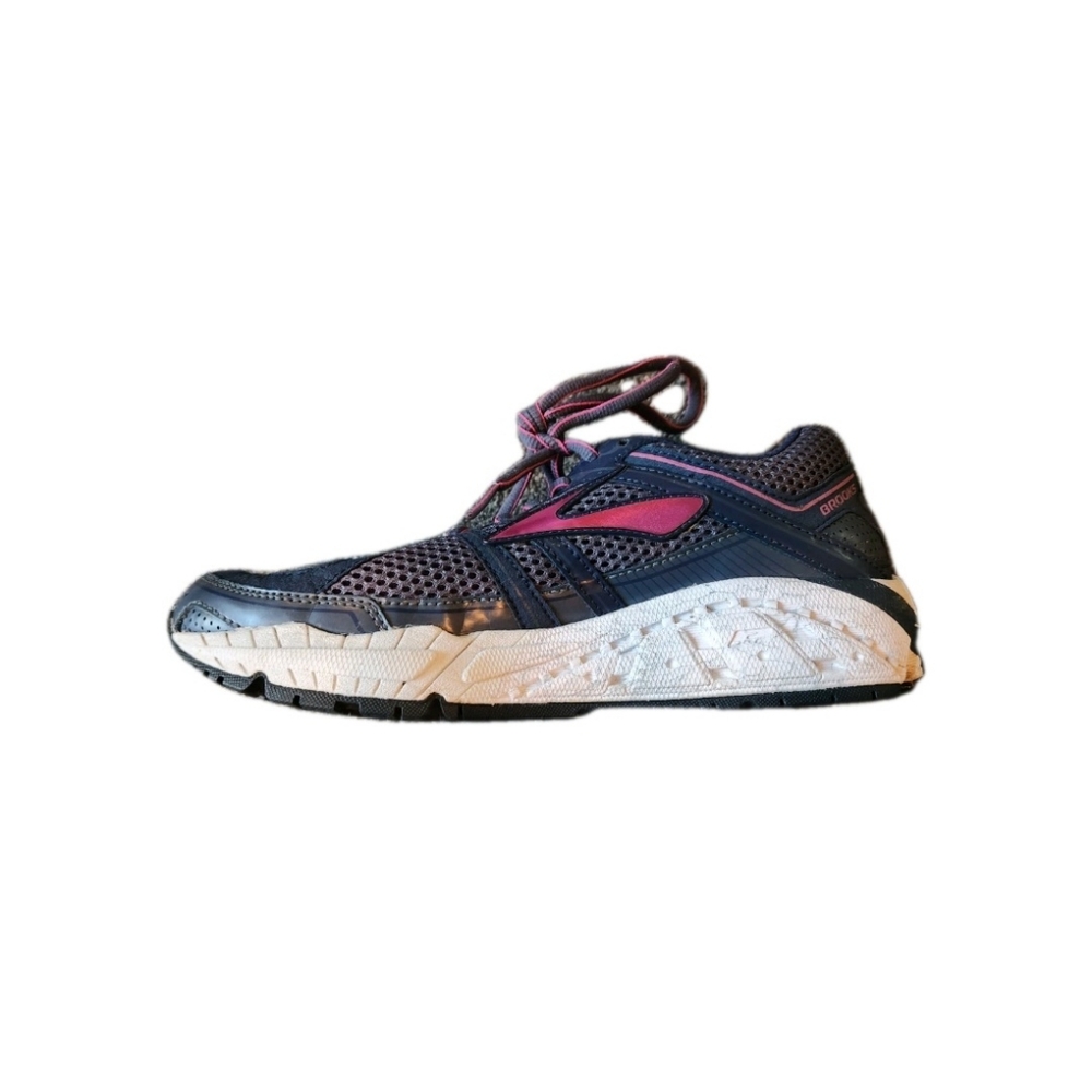 Brooks Addiction 12 Blue/Pink Athletic‎ Running Shoe 1201881B463 Women's Size 8M